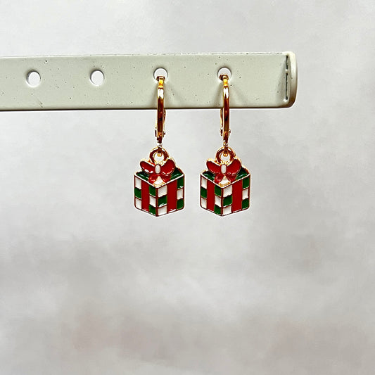 christmas present earrings